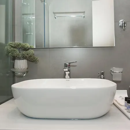 Olympia Luxury In Marousi * Athens