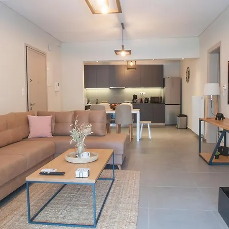 Olympia Luxury In Marousi Apartment