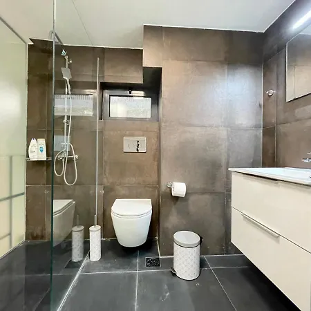 Loft Studio In Pagrati Apartment *