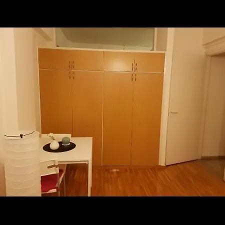 Athenshome Apartment