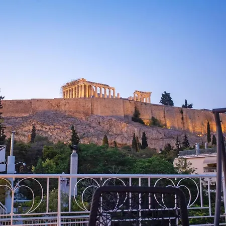 Polymnia & Melpomene By Heloni Athens