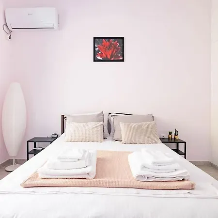 Apartment Your Perfect Place 1min From Kato Patissia Station -100mbps *