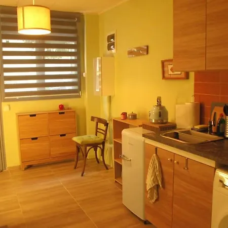 Apartment Tiny Duplex By The Park Athens