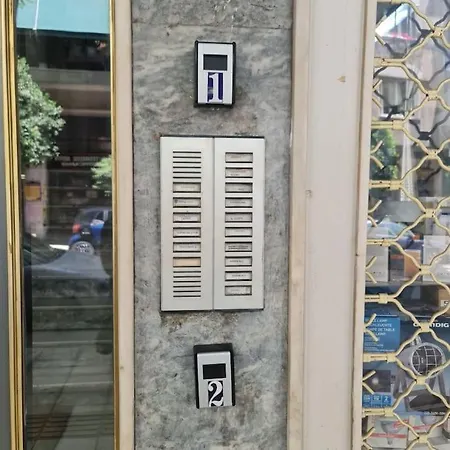 106 ιπποκράτους Apartment