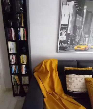 A Cozy Modern 4 Minutes Walk From Metro Apartment Athens