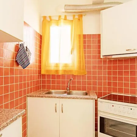 Apartment Quiet Central Apt In Picturesque Pagrati *