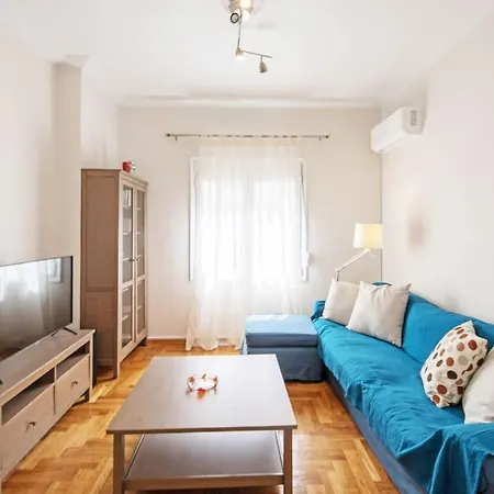 Apartment Quiet Central Apt In Picturesque Pagrati Athens