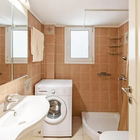 Apartment Quiet Central Apt In Picturesque Pagrati Athens