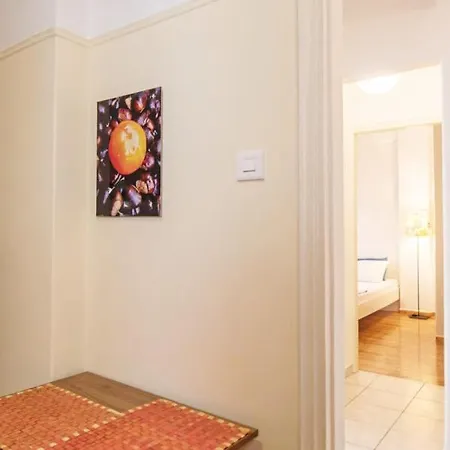 Quiet Central Apt In Picturesque Pagrati Apartment Athens