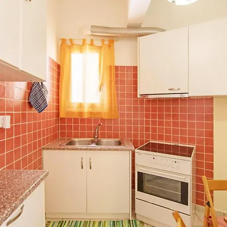 Quiet Central Apt In Picturesque Pagrati Appartamento *