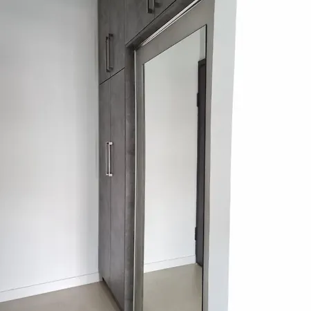 Apartment Stylish In Glyfada Athens