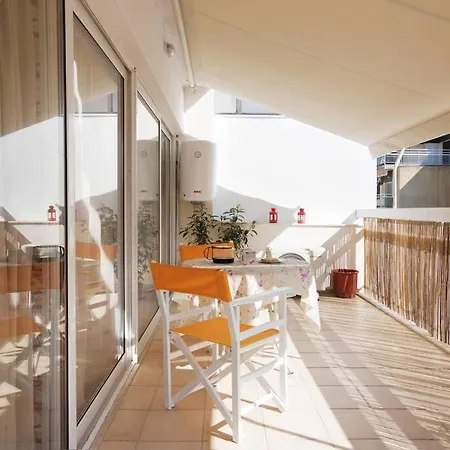 Evanthia's 2-spacious, Central, 2bdr Apart,+balcony Apartment Athens