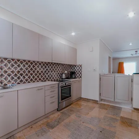 Apartment Elegant 2 Ba Close To Metro Station