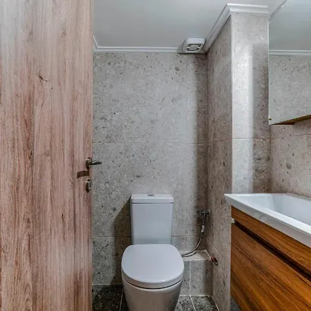 Elegant 2 Ba Close To Metro Station * Atene