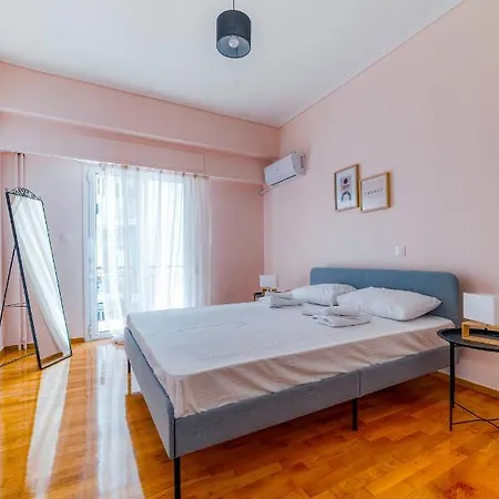 Elegant 2 Ba Close To Metro Station Appartamento Atene