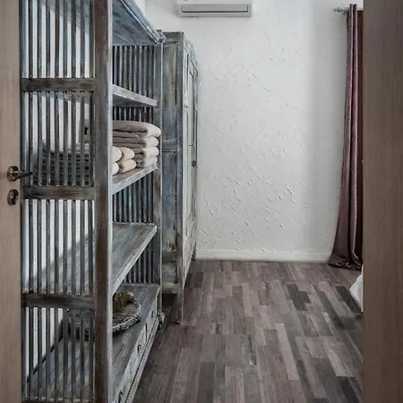 Holiday home Unique Luxury House Athens
