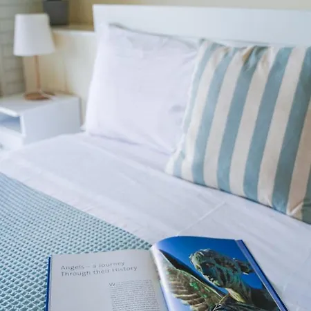 Endless Blue In Glyfada Apartment Athens