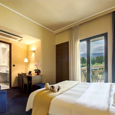 Hotel Dekelia 3*