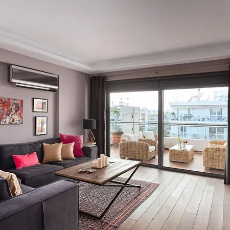 Glyfada Luxury Living *