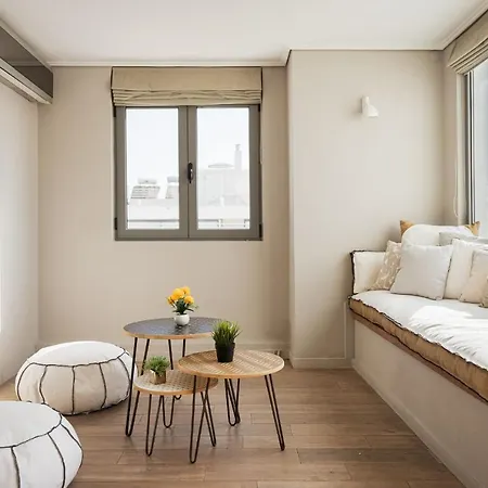 Glyfada Luxury Living *