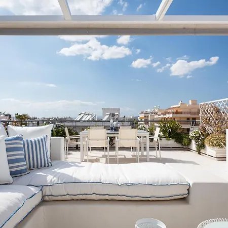 Glyfada Luxury Living Apartment