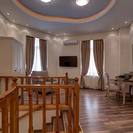 And Poetry Hotel 3*