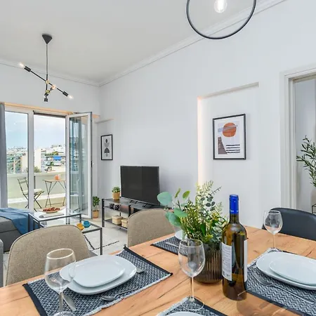 Zeus 2-bedroom In Apartment