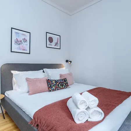Zeus 2-bedroom In