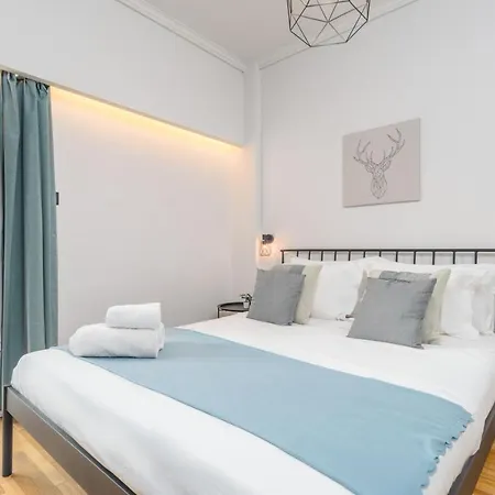 Zeus 2-bedroom In Apartment *
