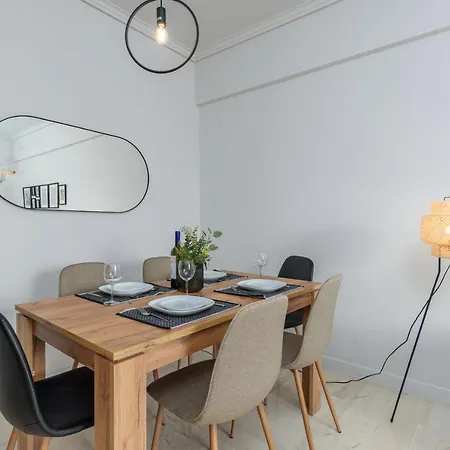 Zeus 2-bedroom In Διαμέρισμα *