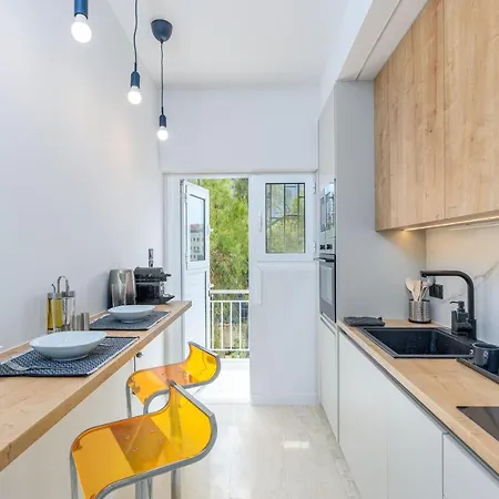 Zeus 2-bedroom In Διαμέρισμα Αθήνα