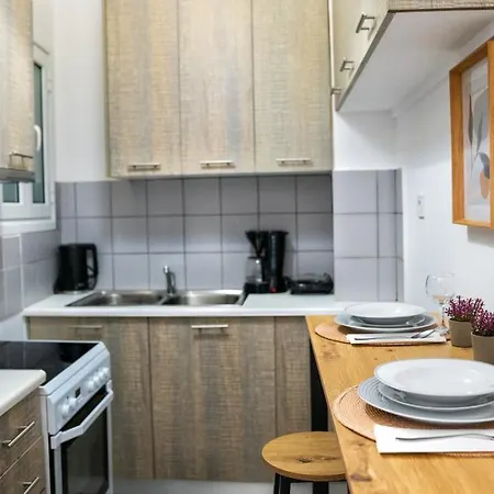 Apartament Lux Garden Near Acropolis In The Heart Of