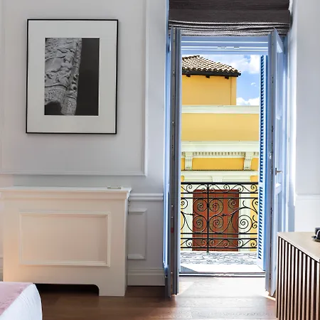 A77 Suites, Small Luxury Of The World Hotel