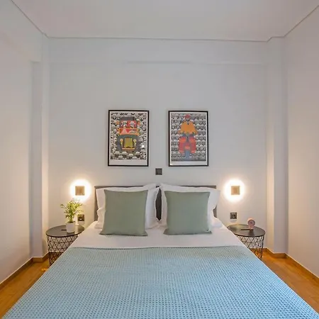 Petra & Phos Acropolis Luxury Apartament