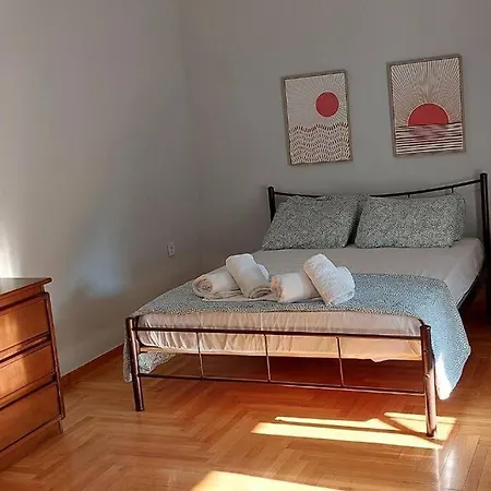 Apartment Victoria Centre 6 Bd, 2 Bath