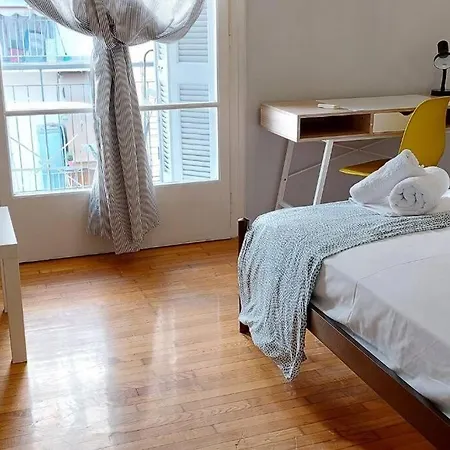 Victoria Centre 6 Bd, 2 Bath Athens