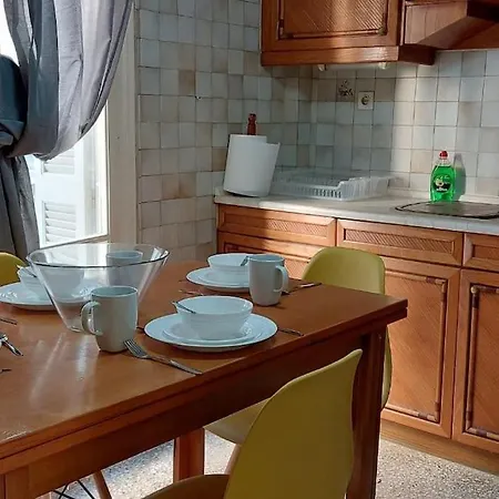 Apartment Victoria Centre 6 Bd, 2 Bath