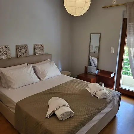 Apartment Luxe In Glyfada