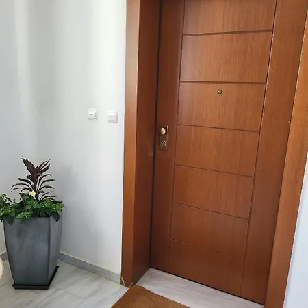 Apartment Luxe In Glyfada *