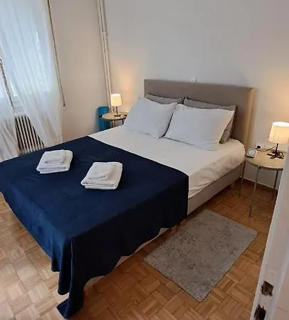 The Opera, The Court And The Arena, Central, Quite 2+ Pers. Apartment
