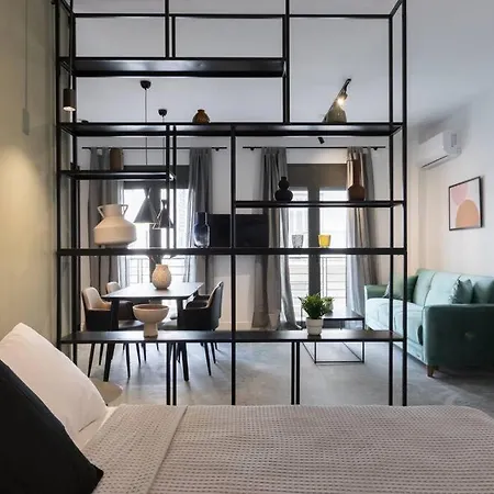Apartment Academy Elegant #102