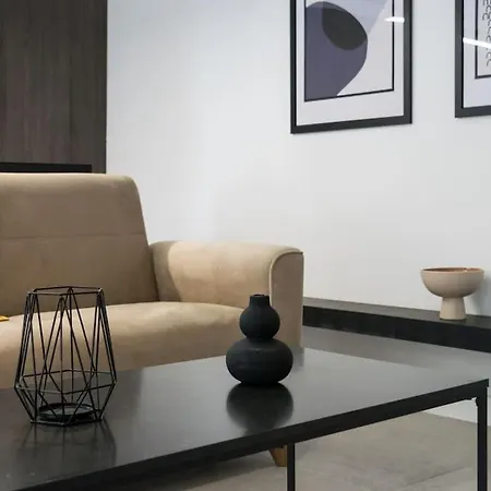 Apartment Academy Elegant #101