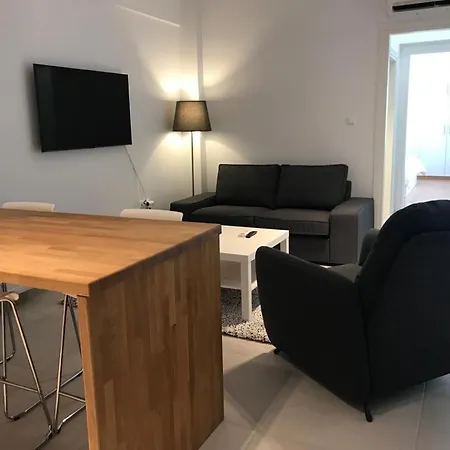 Apartment For 4 Ppl In N. Smirni *