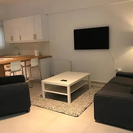 Apartment For 4 Ppl In N. Smirni *