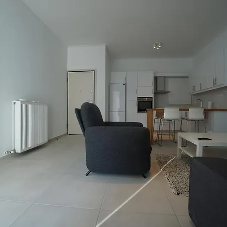 For 4 Ppl In N. Smirni Apartment Athens