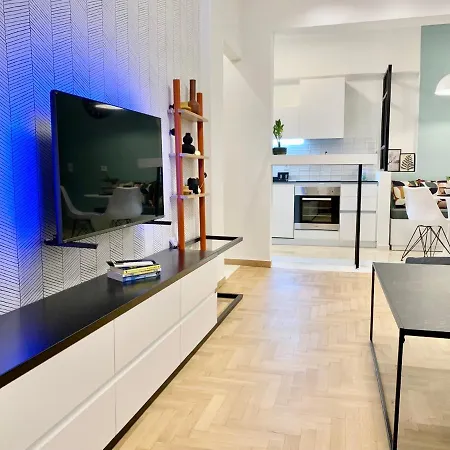 Live As A Local - Apartment
