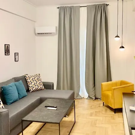 Live As A Local - * Αθήνα