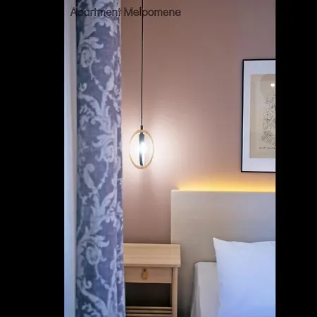 Polymnia & Melpomene By Heloni Apartment