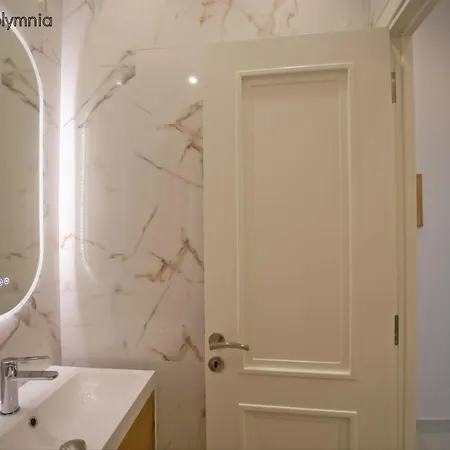 Polymnia & Melpomene By Heloni Apartment *