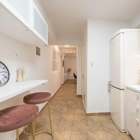 Apartment Kolonaki Garden